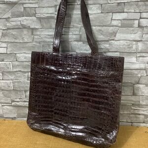 E Encueros de Colômbia Croco Reptile Leather Tote.